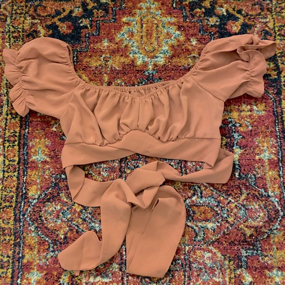 NWOT Wrap Crop Top - Picture 1 of 1